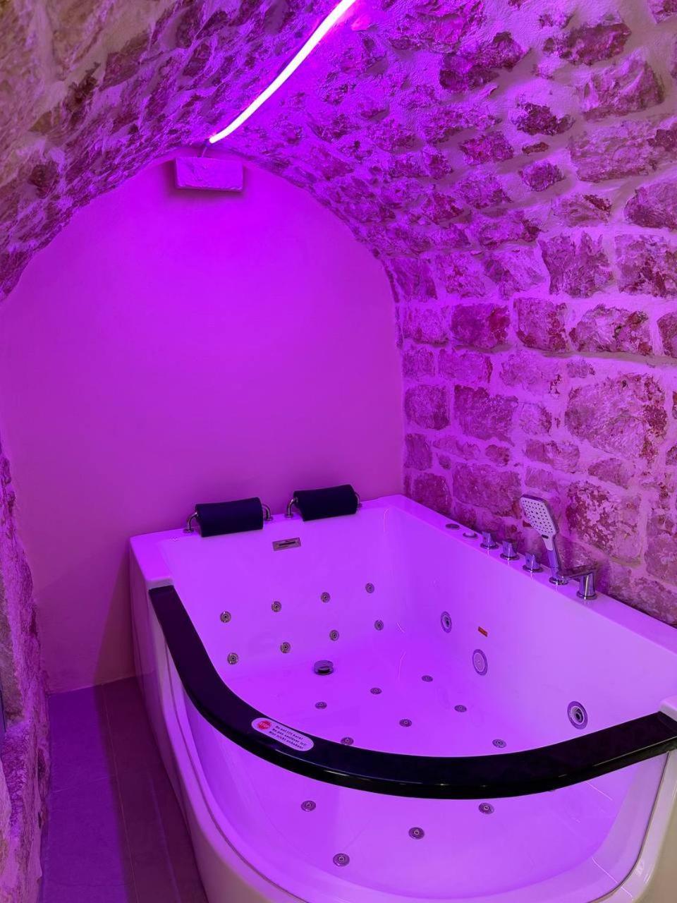 Primus Suite Ceglie Messapica Dış mekan fotoğraf